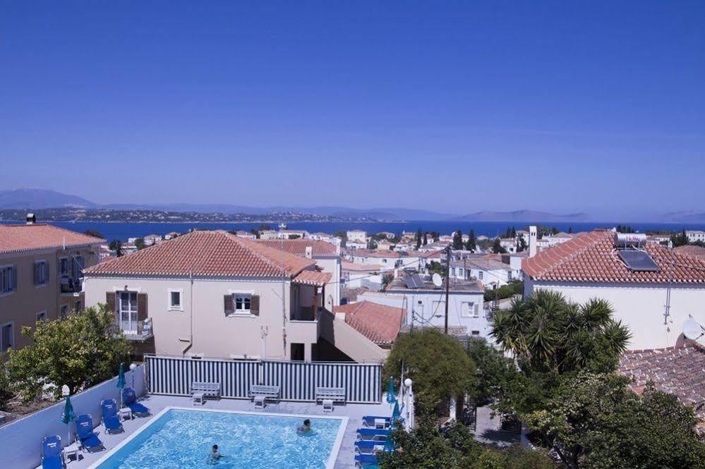 Bay's Aparthotel 2*